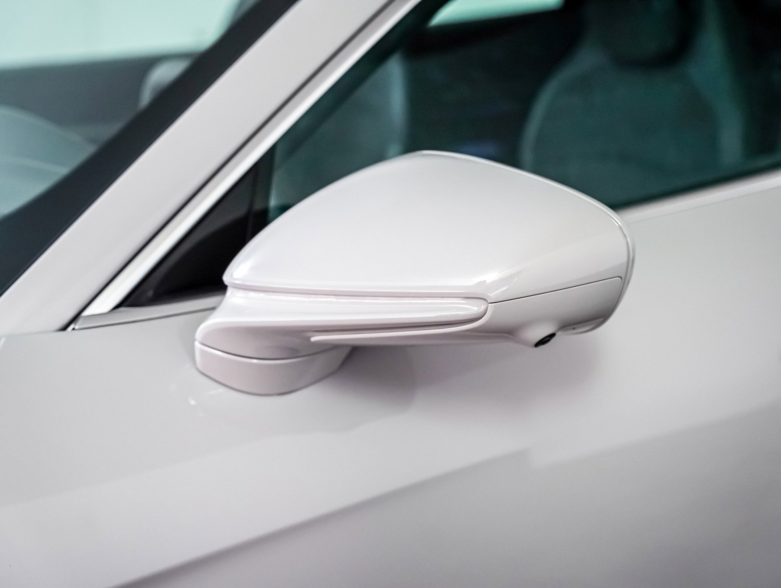 Certified 2024 Porsche Taycan 4S w/ Technology Package (P6F) image 27