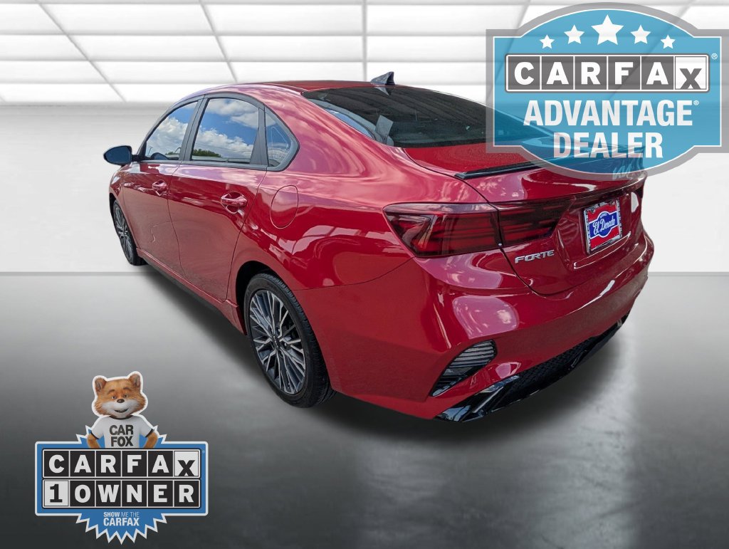 Used 2024 Kia Forte GT-Line w/ GT-Line Premium Package FWD image 2