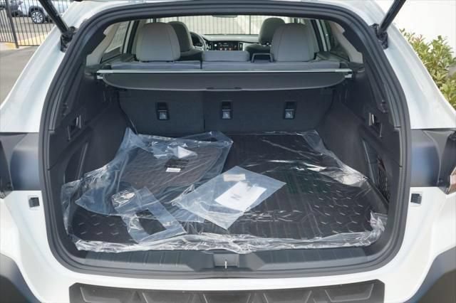 Certified 2025 Subaru Outback Premium AWD/4WD image 10