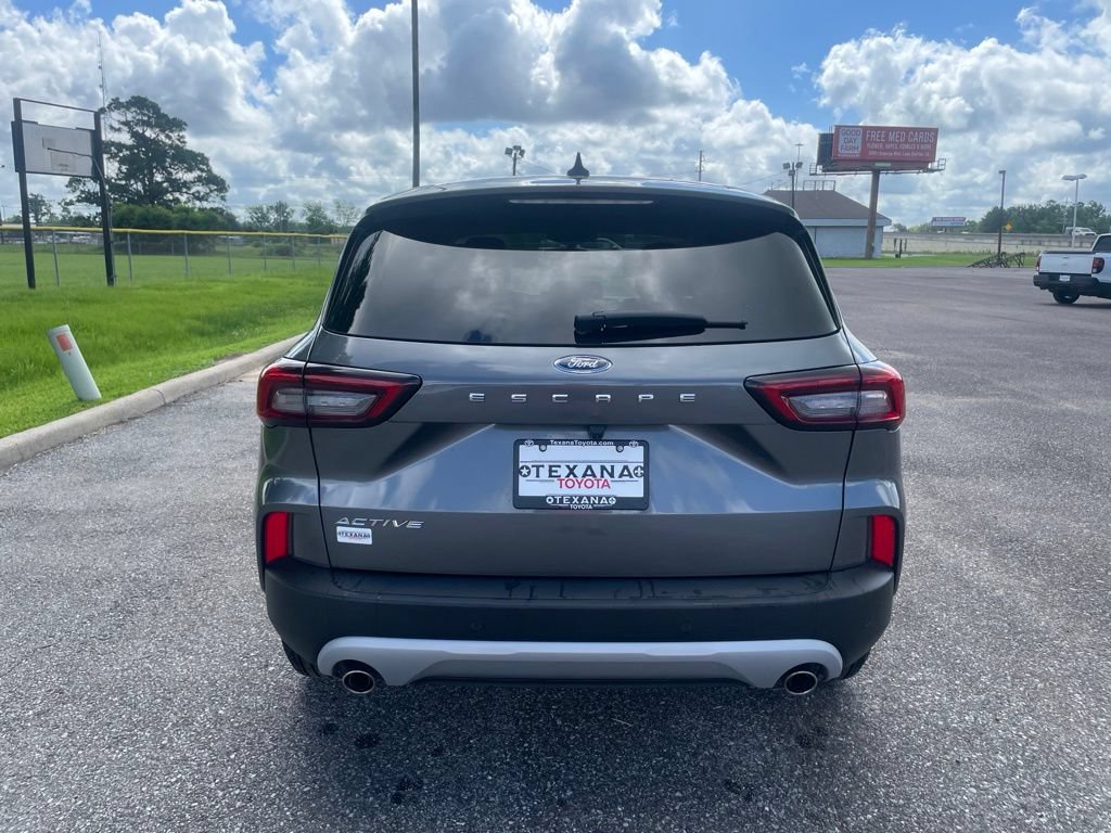 Used 2024 Ford Escape Active w/ Tech Pack #1 FWD image 6