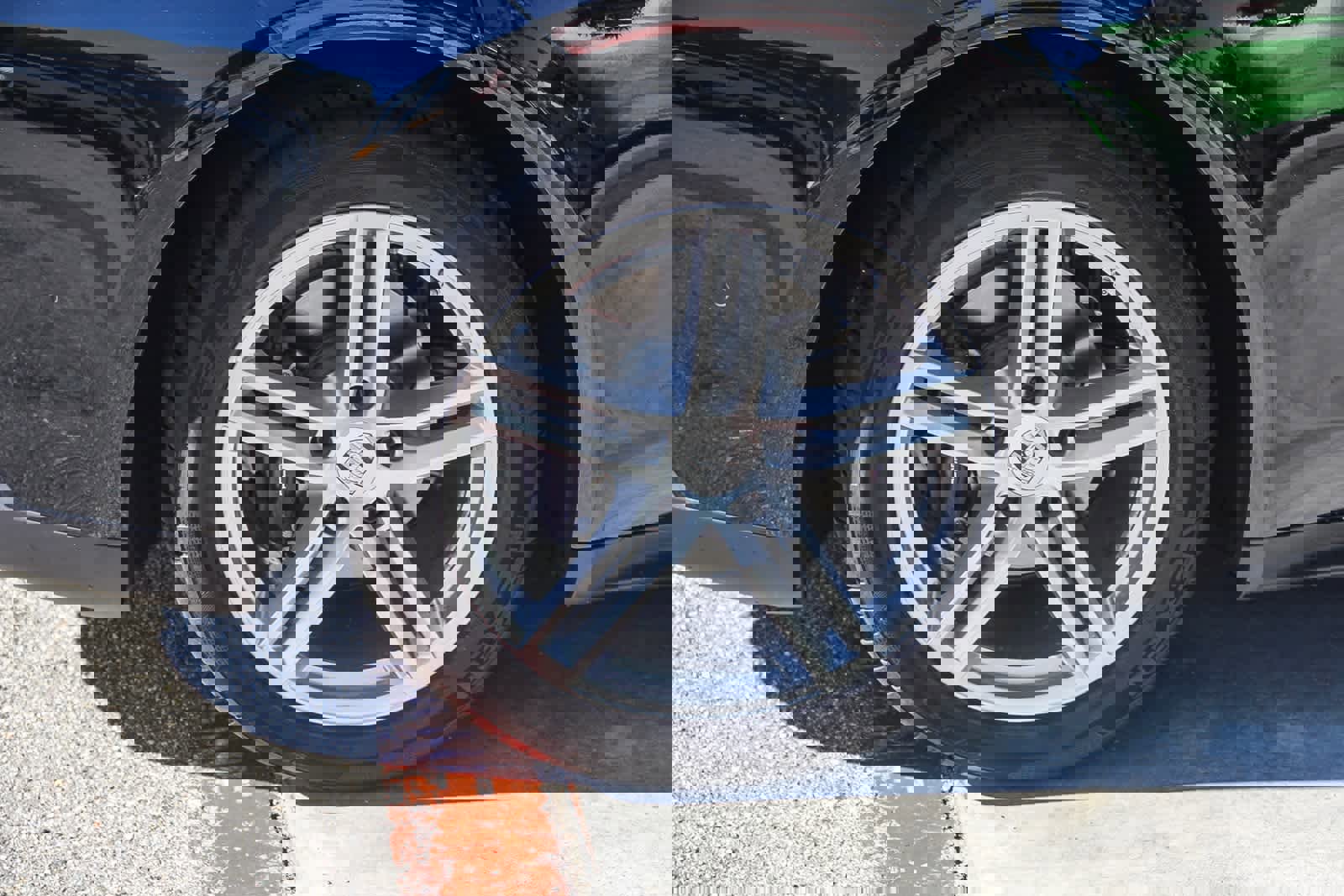 Used 2025 Porsche Panamera 4 image 8