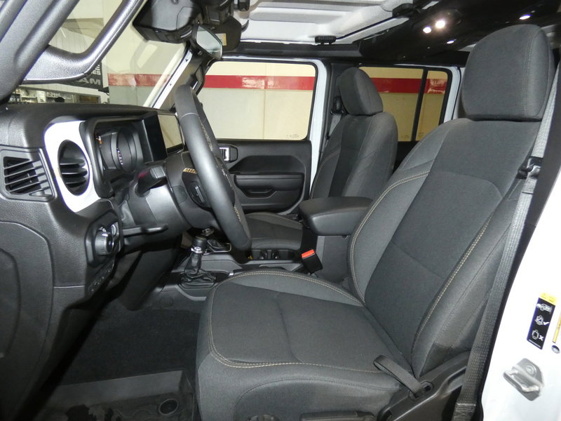 Used 2024 Jeep Wrangler Unlimited Sport image 8