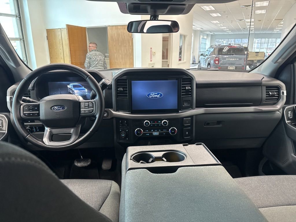 Used 2025 Ford F150 XLT w/ Equipment Group 301A Standard image 15