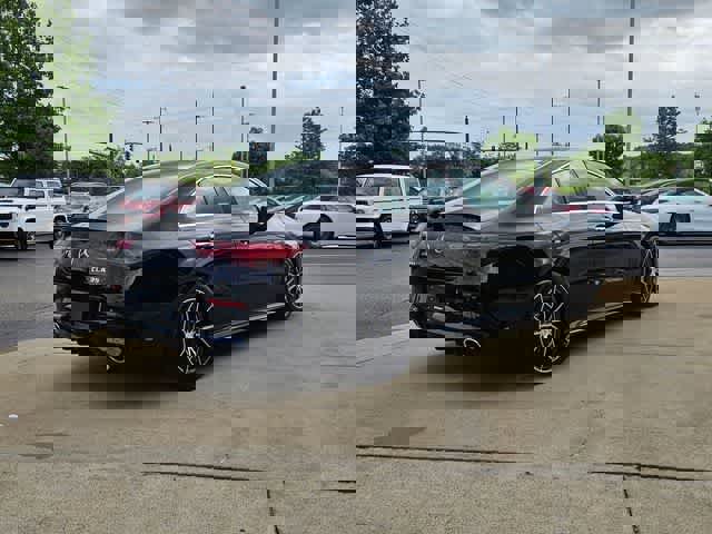 Used 2025 Mercedes-Benz CLA 35 AMG 4MATIC image 9