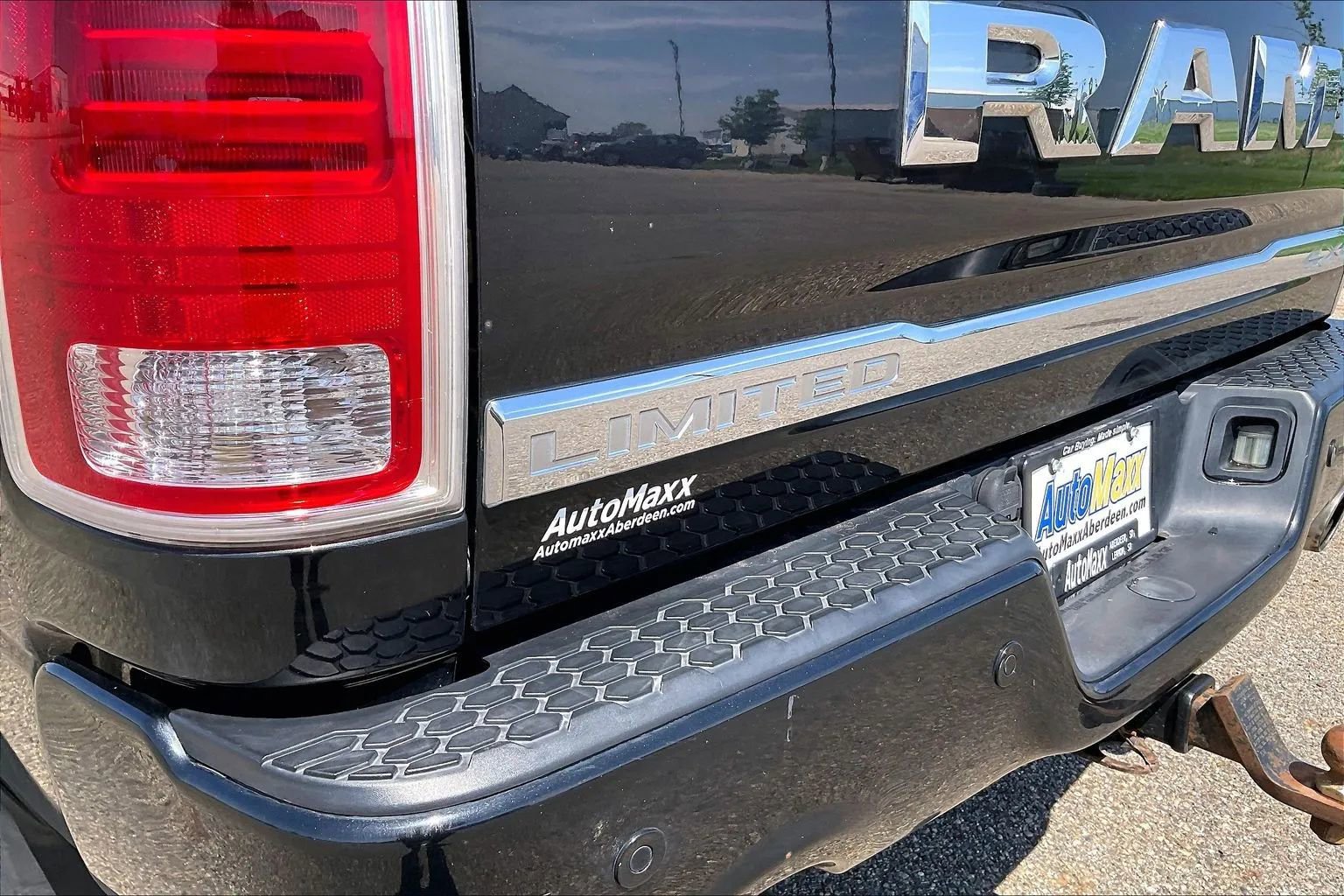 Used 2016 RAM 1500 Limited AWD/4WD image 29