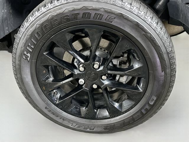 Used 2021 Jeep Wrangler Unlimited Sahara w/ Cold Weather Group image 31