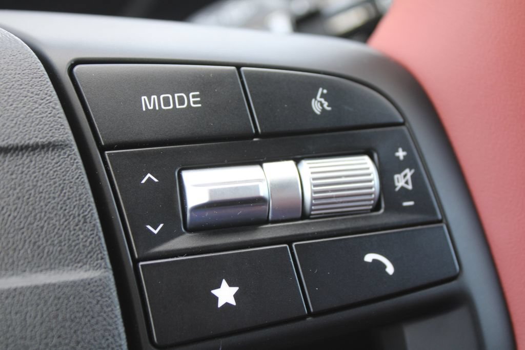 New 2026 Kia Sportage SX AWD/4WD image 34