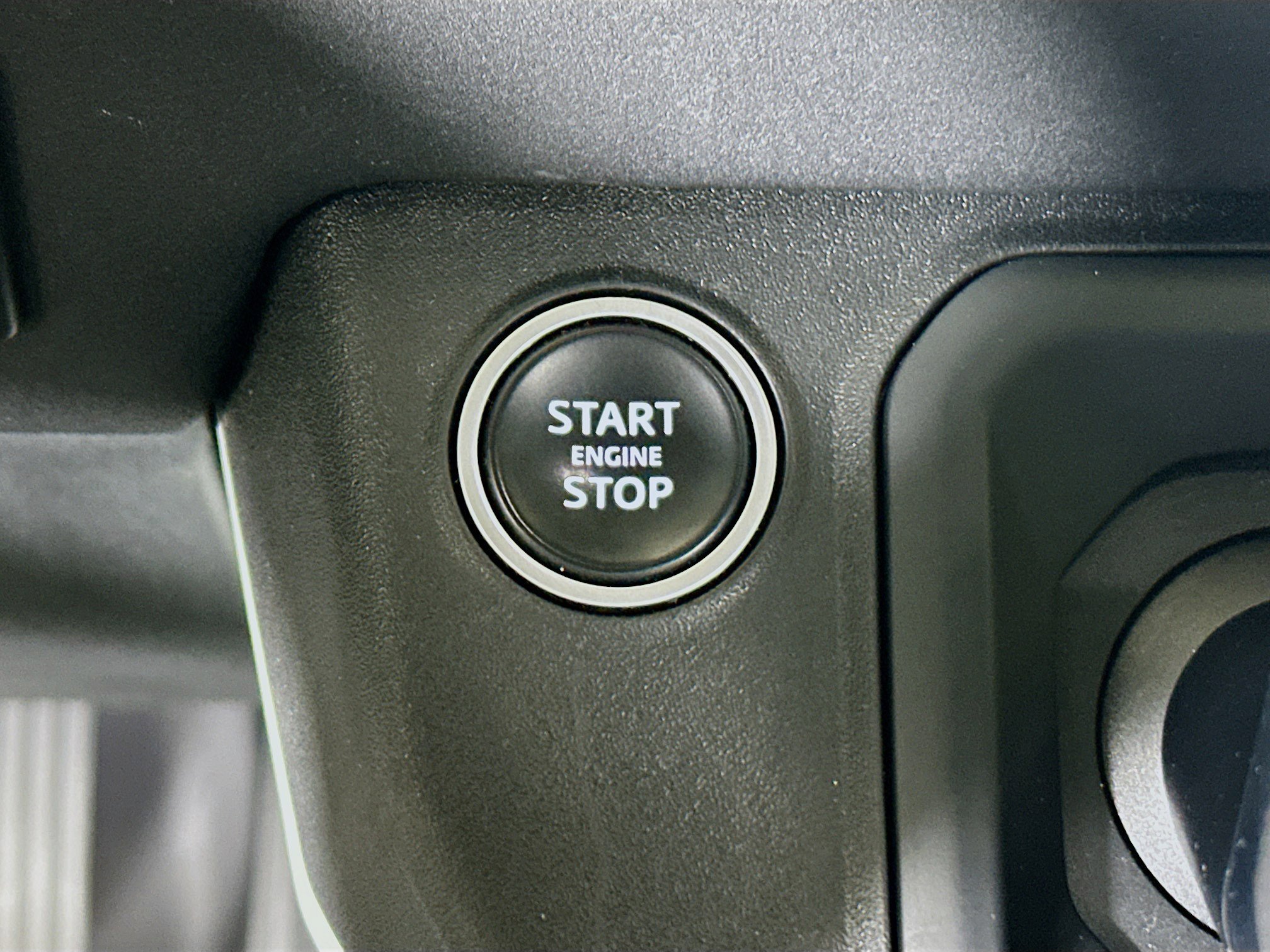 Used 2021 Land Rover Defender 110 SE image 20