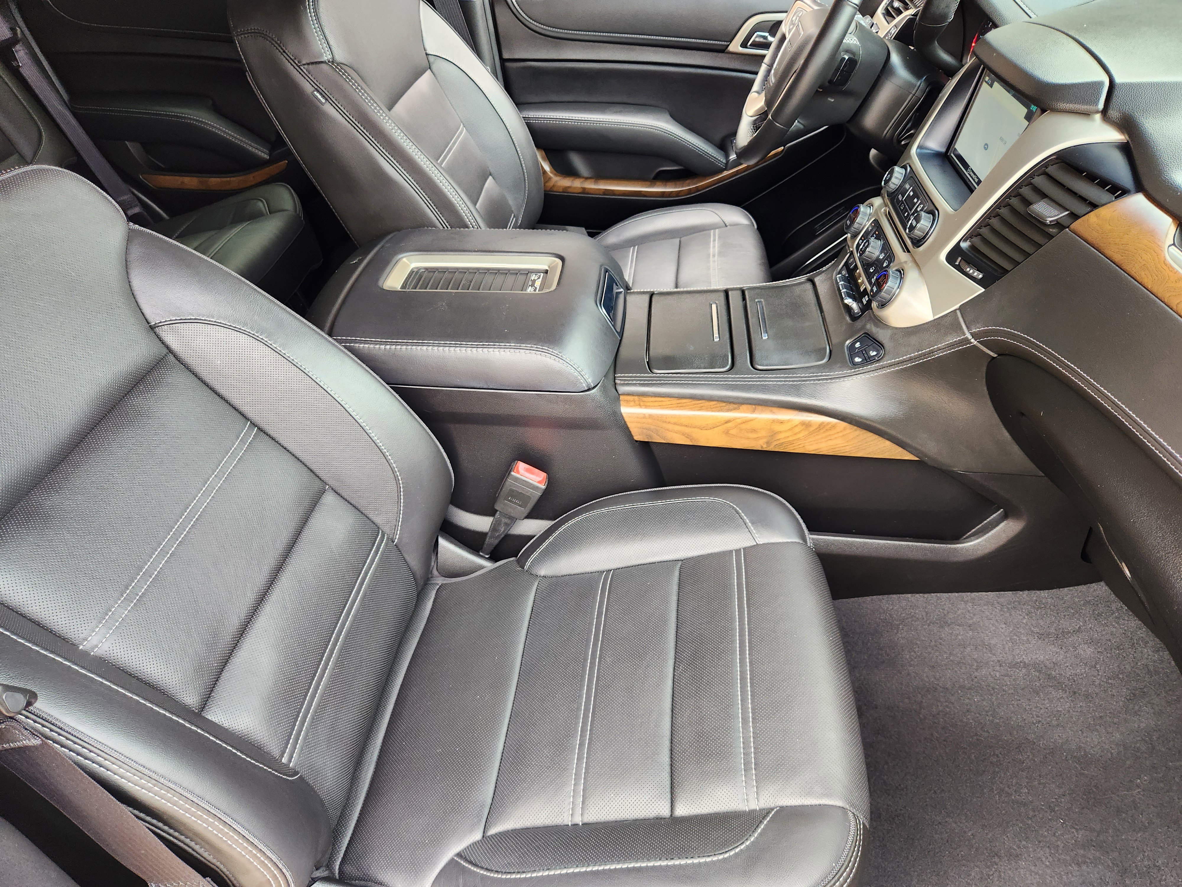 Used 2019 GMC Yukon Denali w/ Denali Ultimate Package RWD image 14