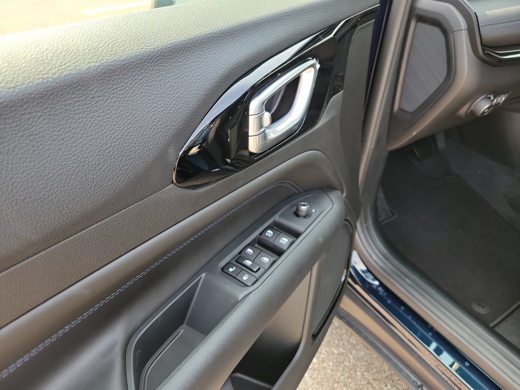 New 2026 Jeep Compass Latitude AWD/4WD image 14