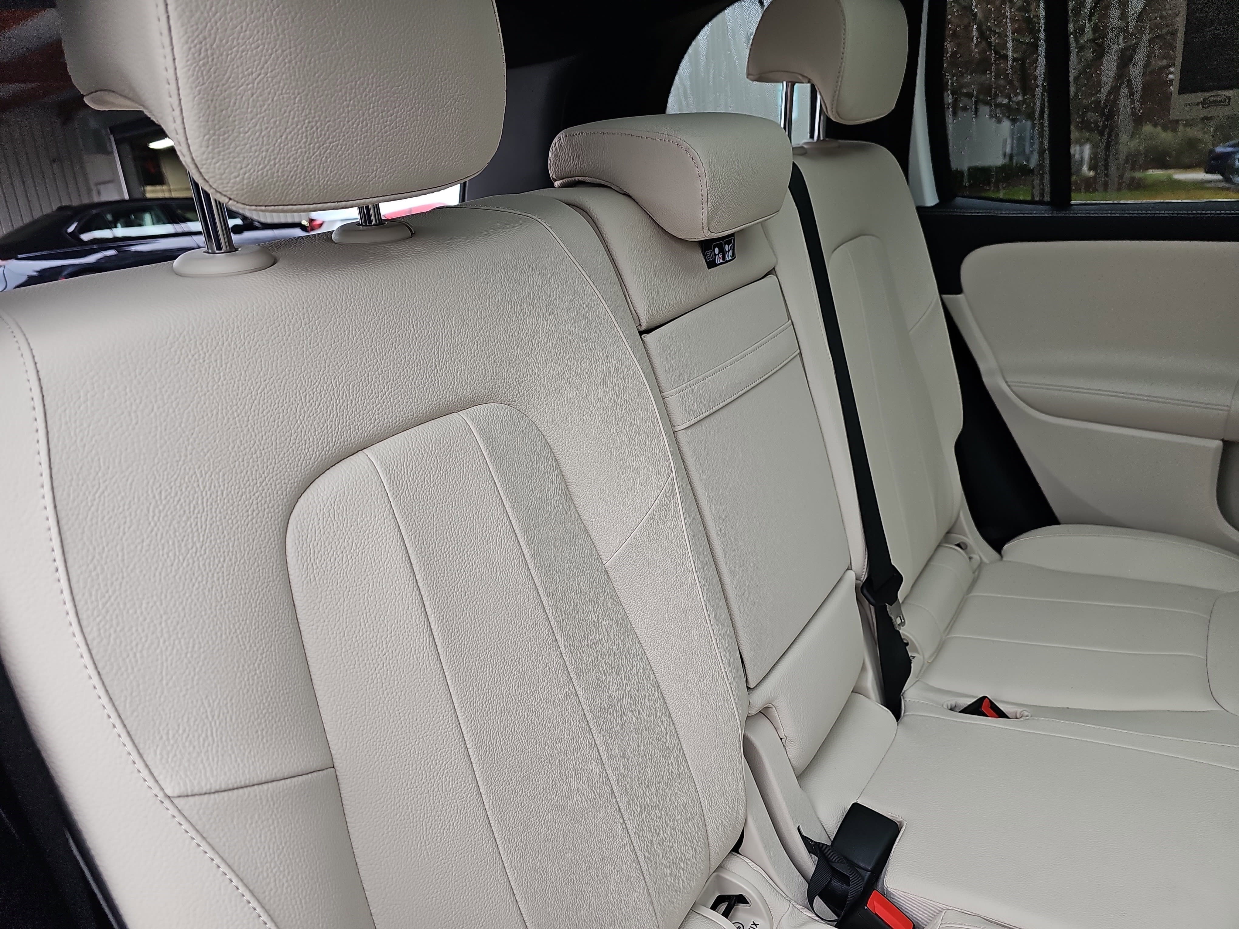 Certified 2025 Mercedes-Benz GLB 250 image 12