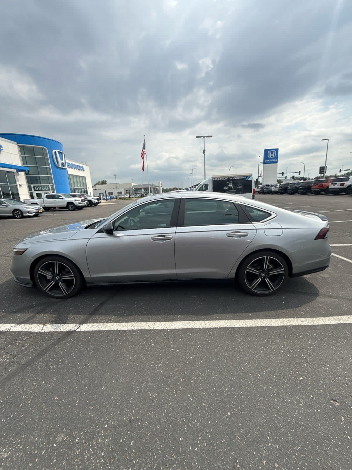 Used 2023 Honda Accord Sport image 6