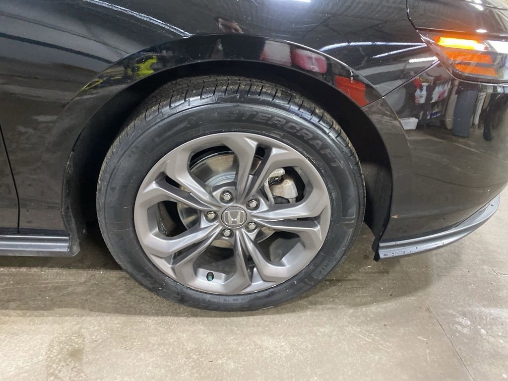 Certified 2023 Honda Accord EX image 12