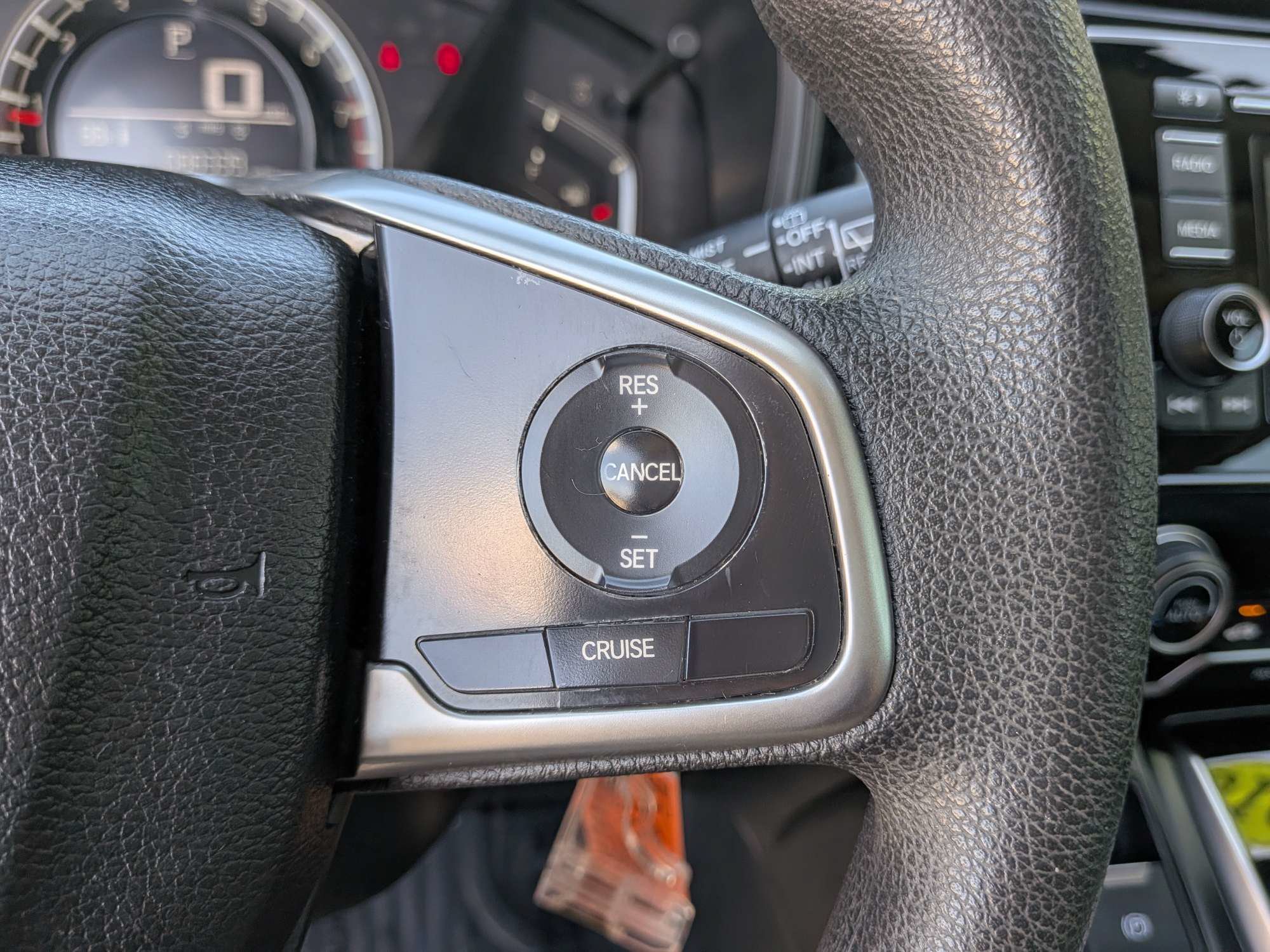 Used 2018 Honda CR-V LX image 30
