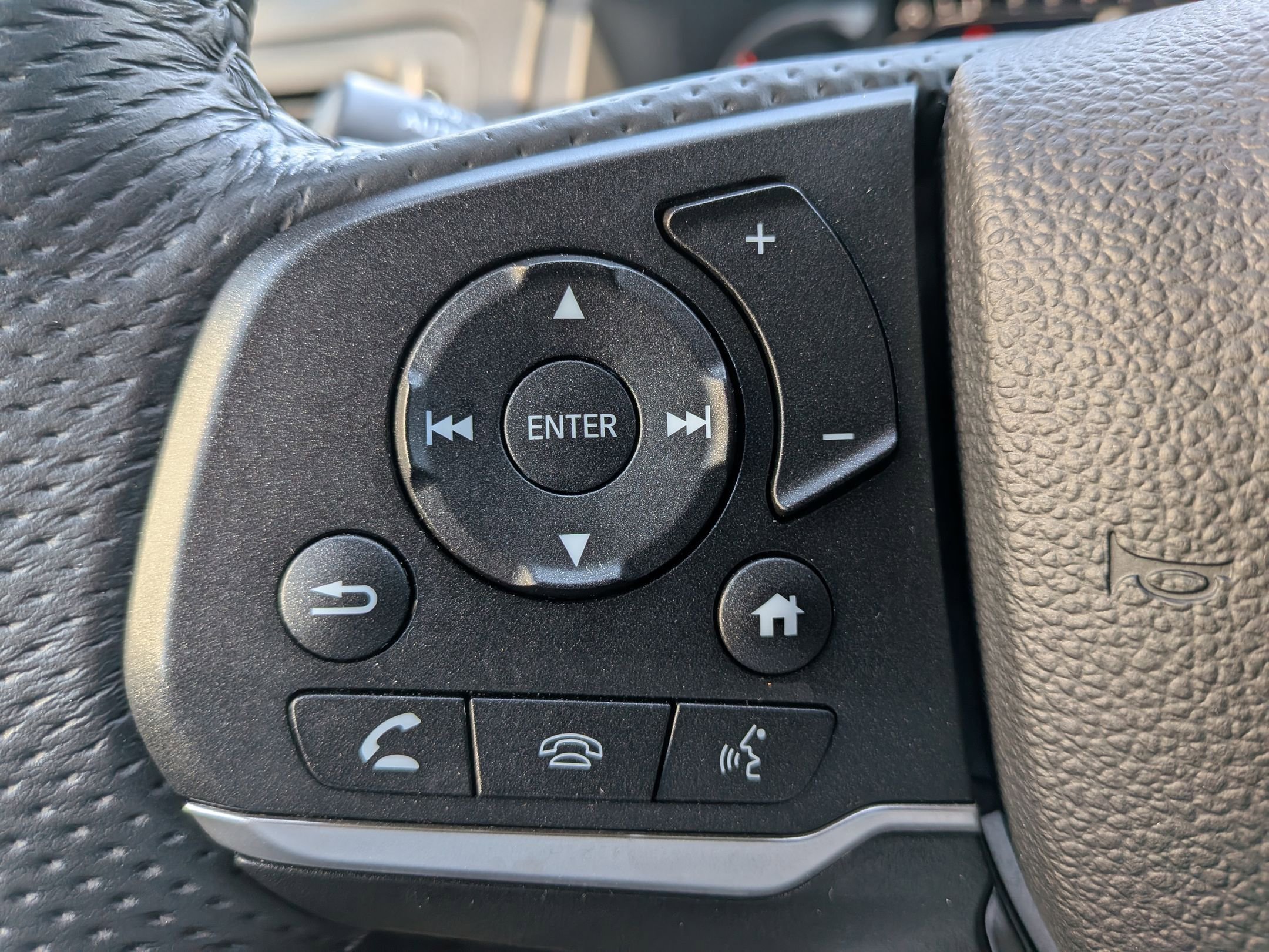 Certified 2023 Honda Passport EX-L image 15