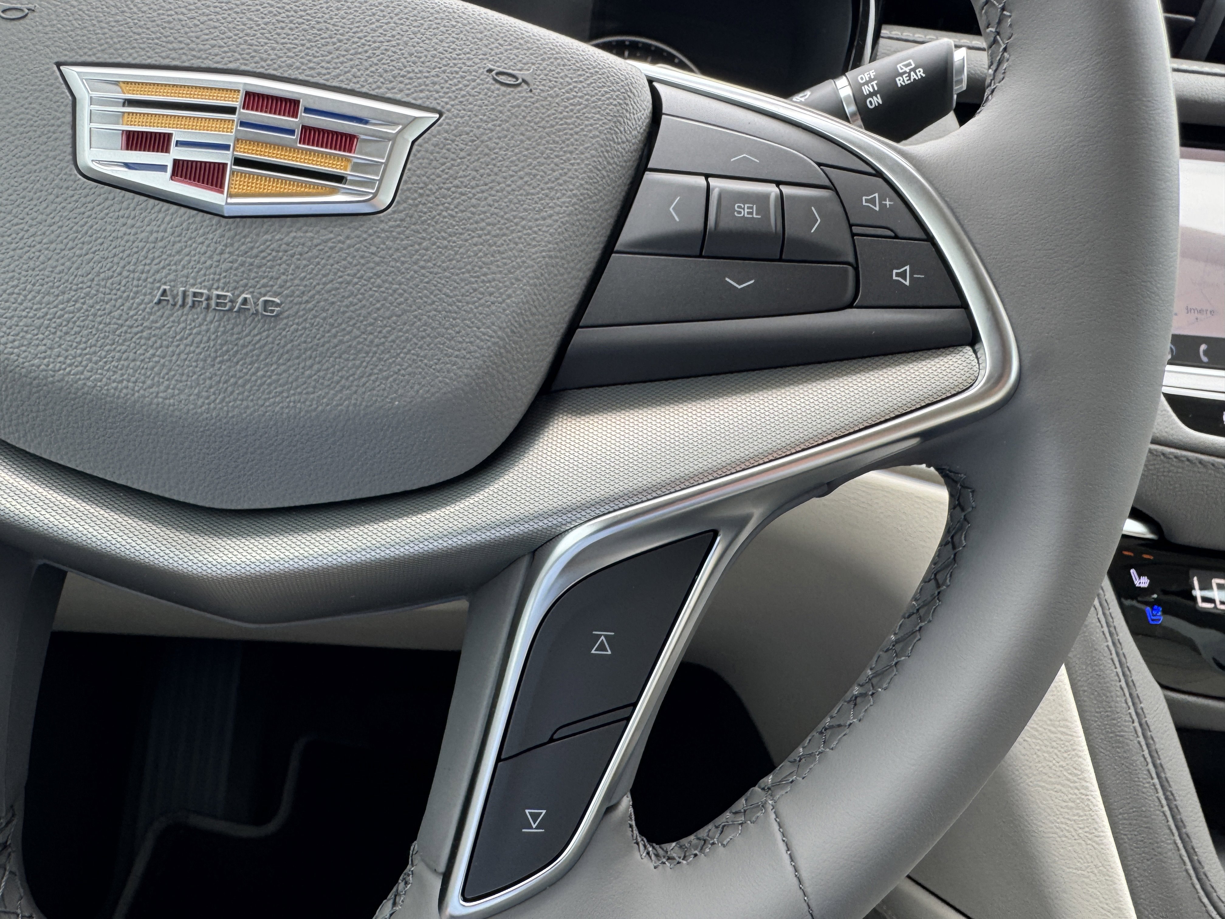 New 2025 Cadillac XT5 Premium Luxury image 31