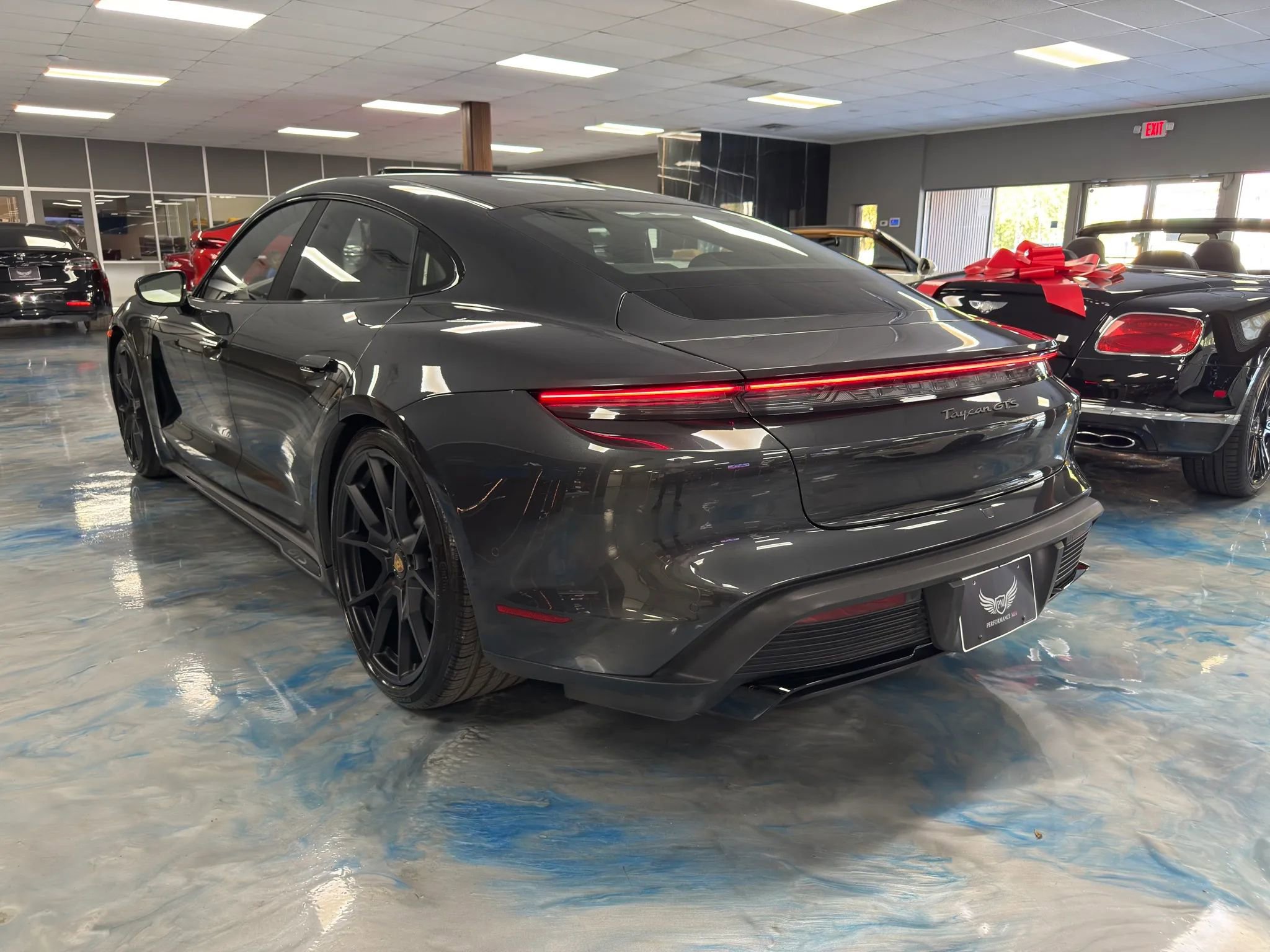 Used 2022 Porsche Taycan GTS AWD/4WD image 5