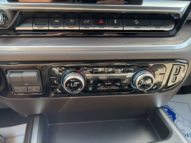 New 2026 GMC Sierra 1500 SLT image 23