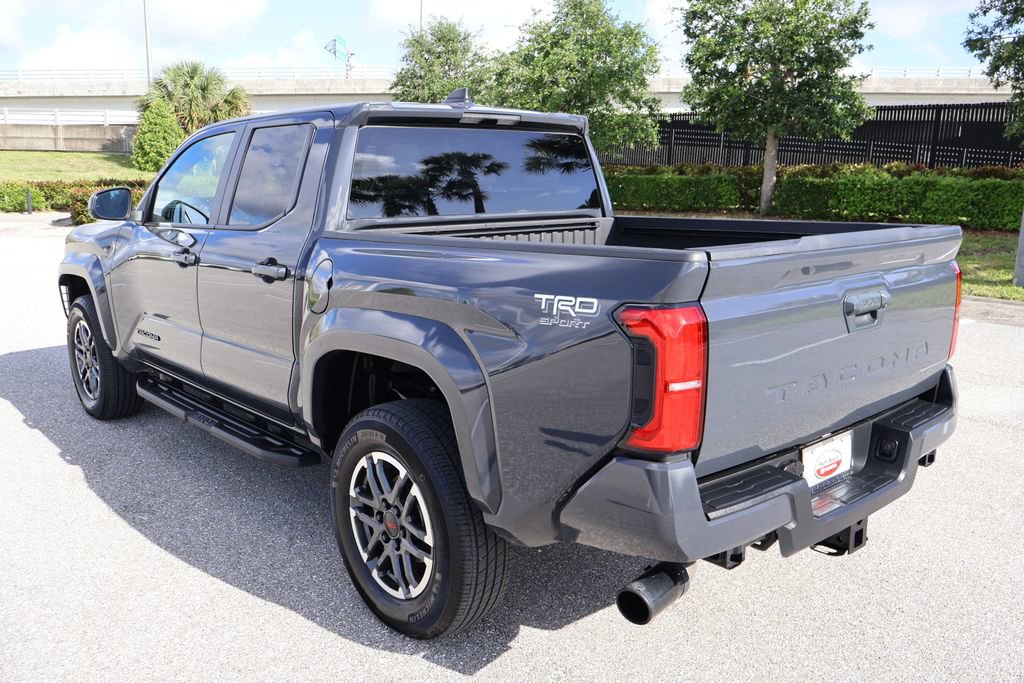 Used 2024 Toyota Tacoma TRD Sport RWD image 11