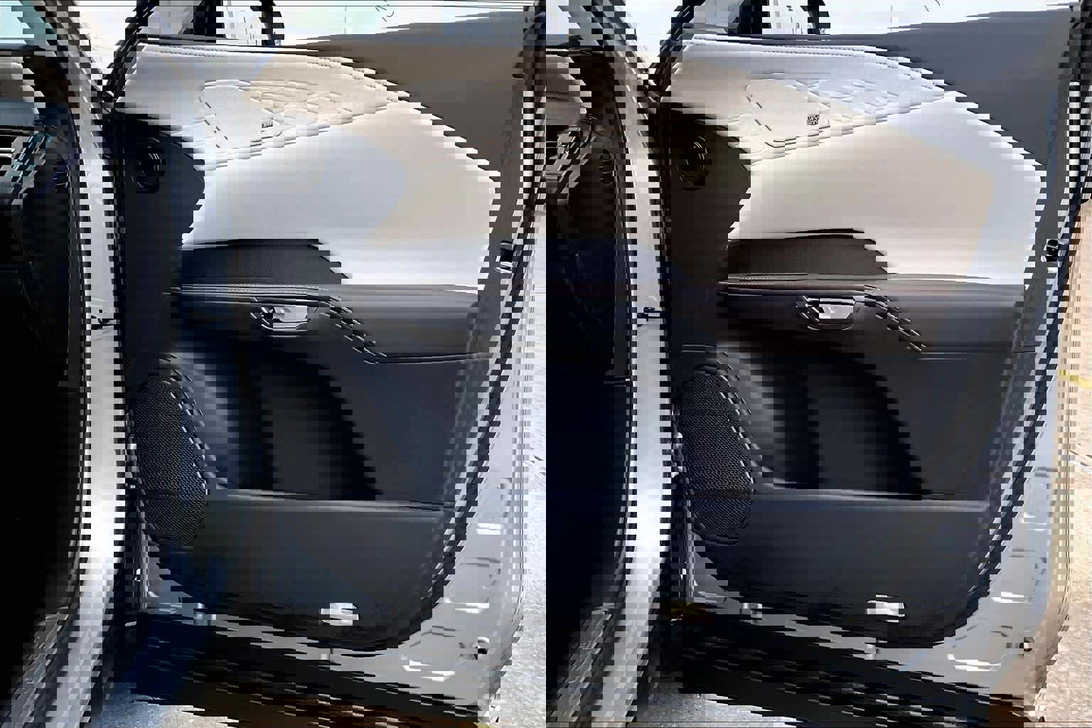 Certified 2025 Lexus RX 450h Luxury w/ Convenience Package image 44