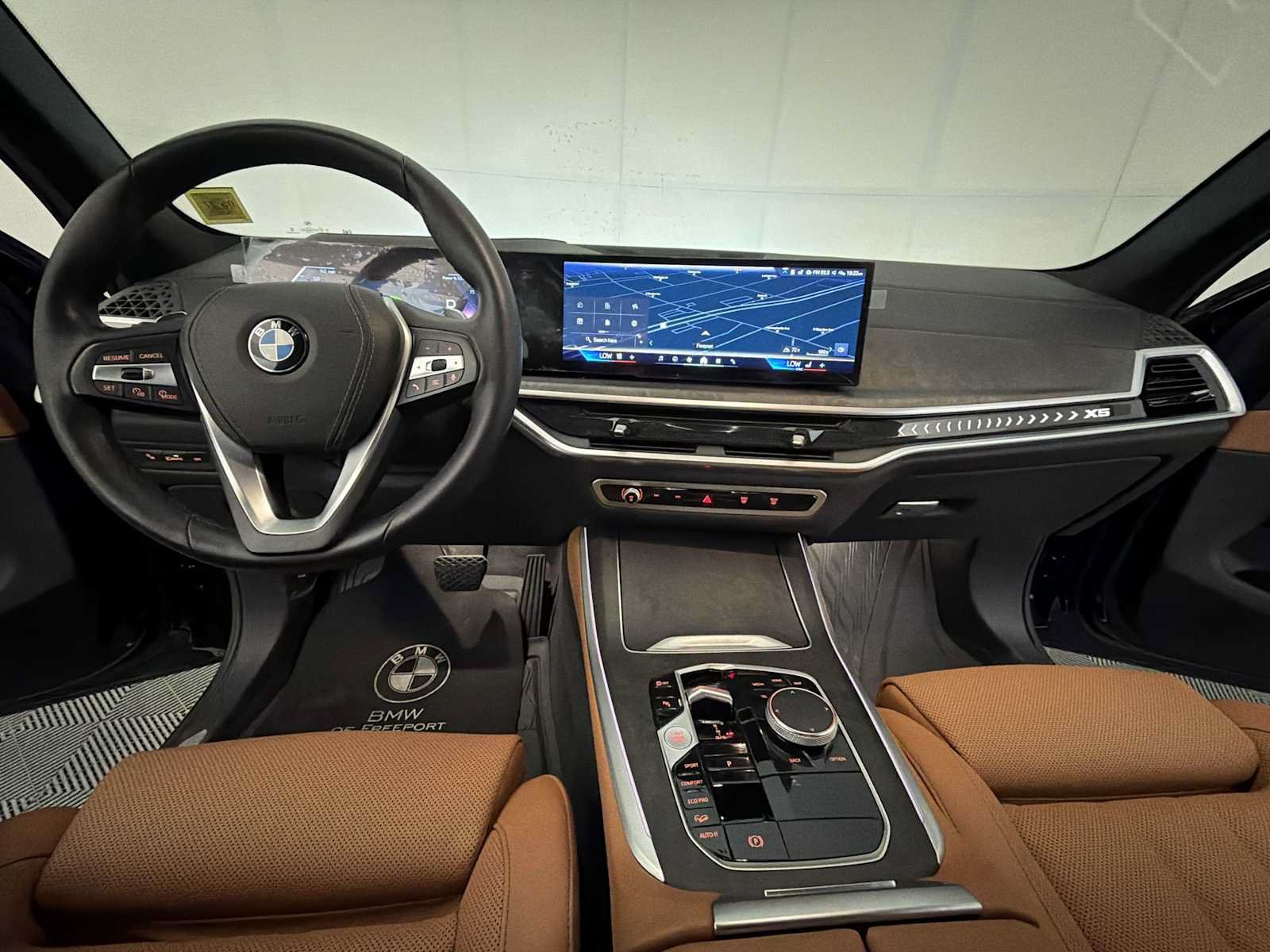 Certified 2024 BMW X5 xDrive40i w/ Premium Package AWD/4WD image 16