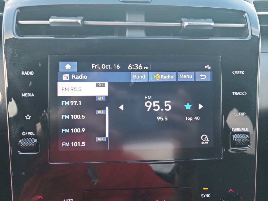 Used 2024 Hyundai Santa Cruz SEL FWD image 20