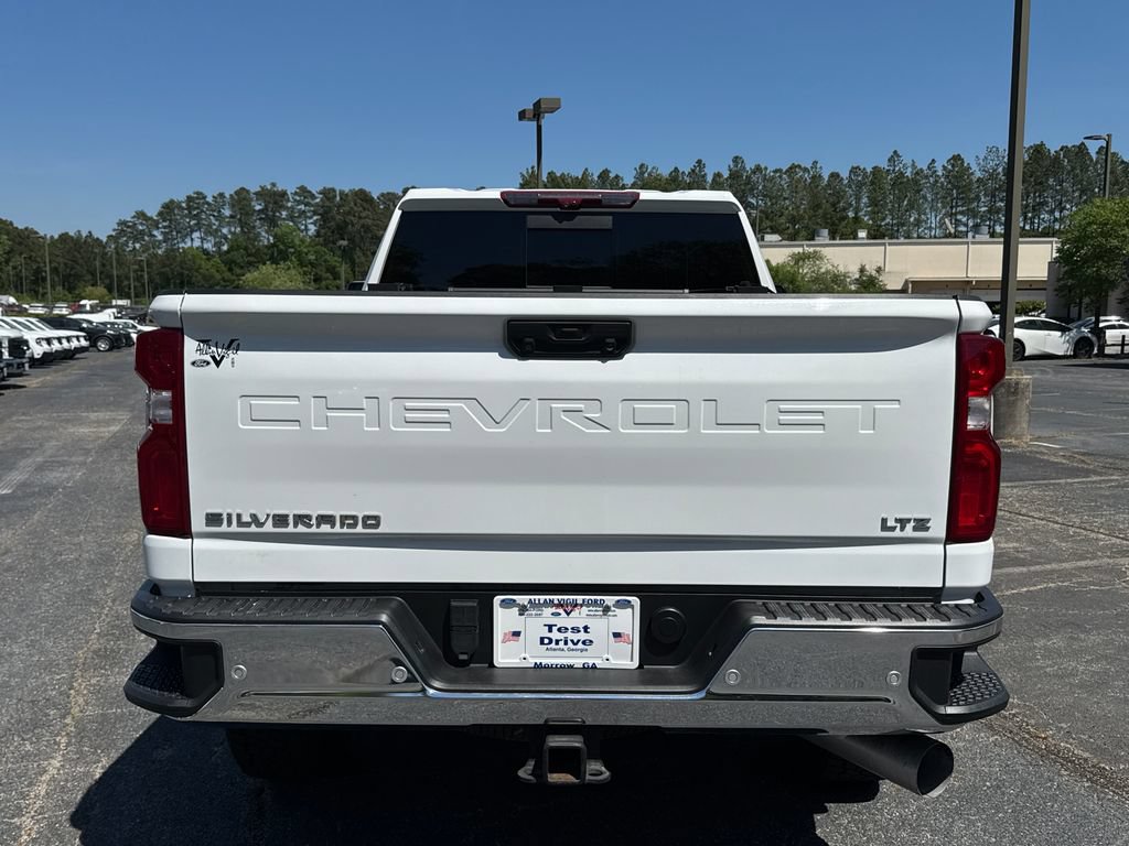 Used 2024 Chevrolet Silverado 2500 LTZ w/ LTZ Plus Package AWD/4WD image 6
