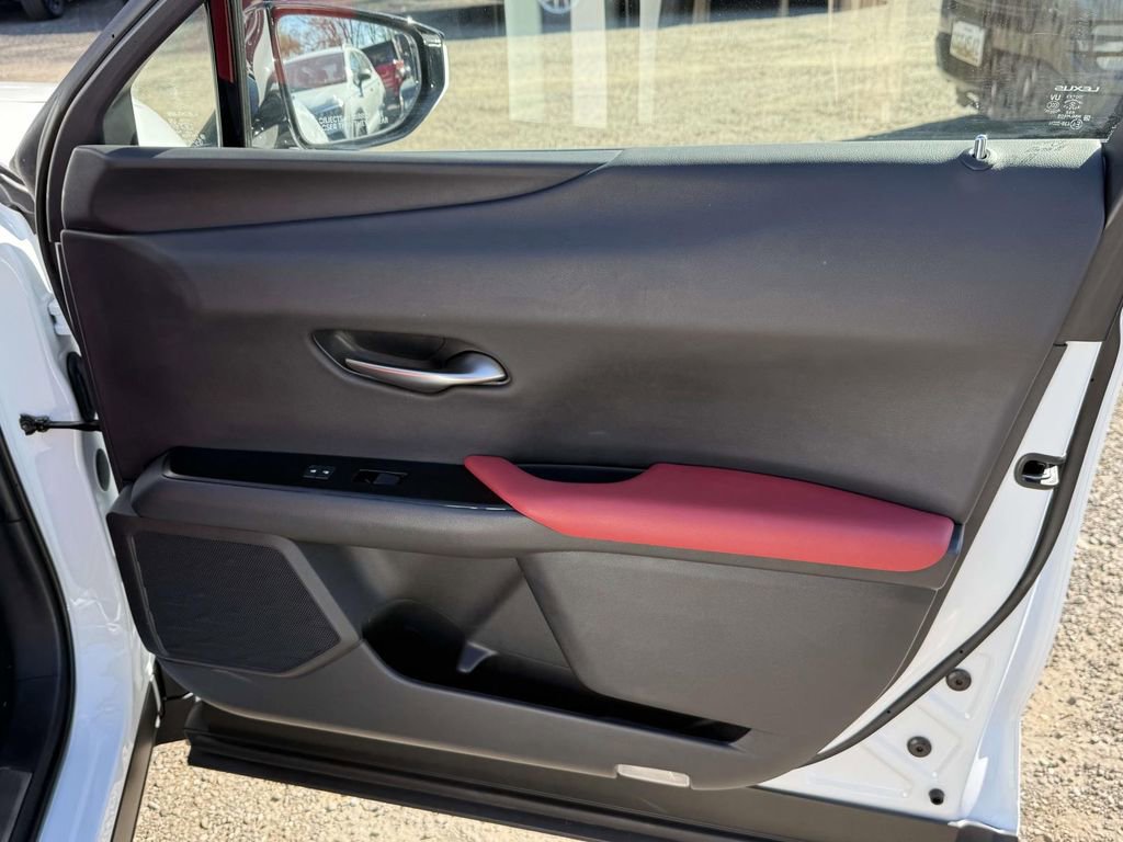 Used 2021 Lexus UX 250h F Sport w/ F Sport Premium Package image 8