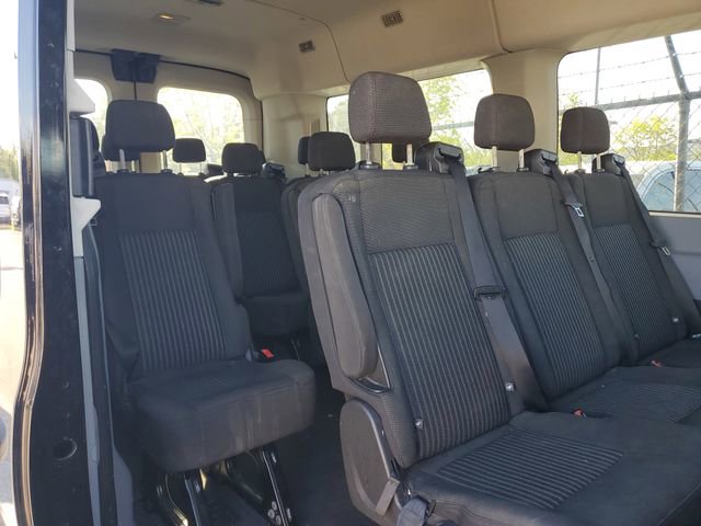 Used 2017 Ford Transit 350 XLT image 7