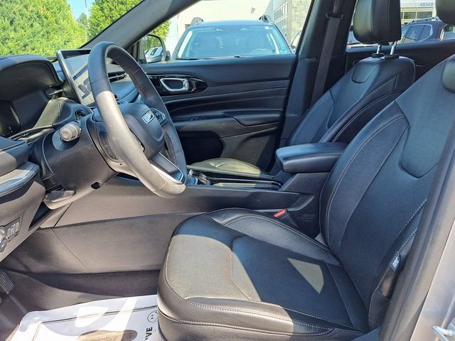 Used 2023 Jeep Compass High Altitude w/ Driver Assist Group I AWD/4WD image 24