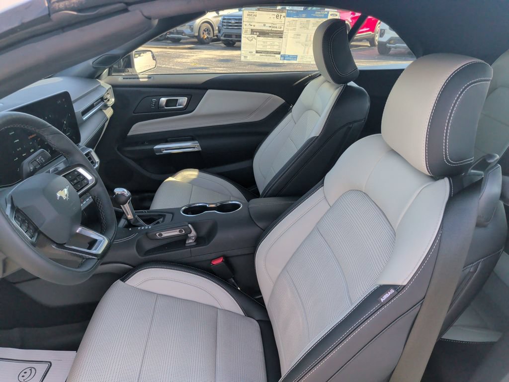 New 2026 Ford Mustang GT Premium w/ GT Performance Package RWD image 15