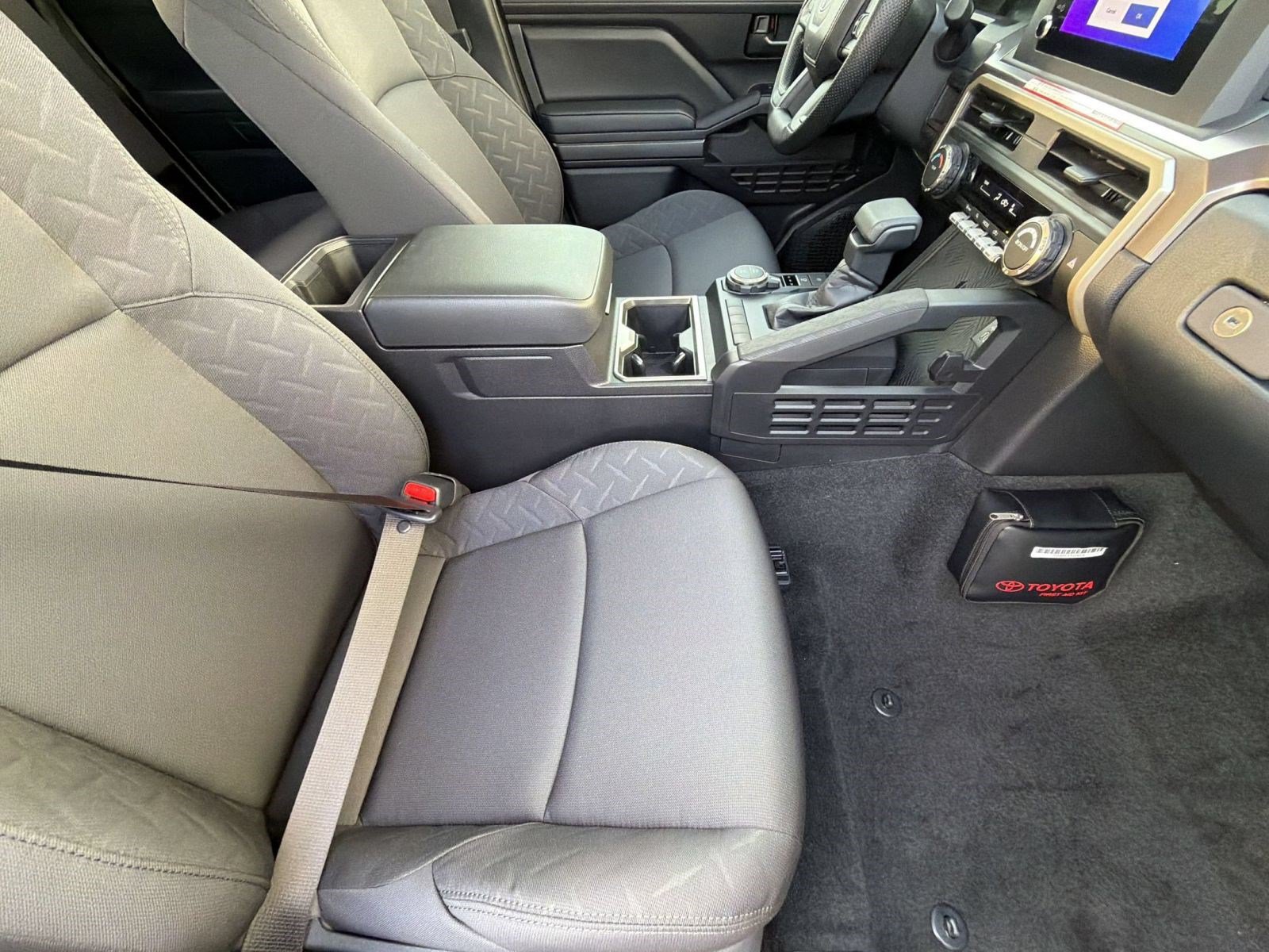 Used 2026 Toyota Tacoma SR5 AWD/4WD image 26