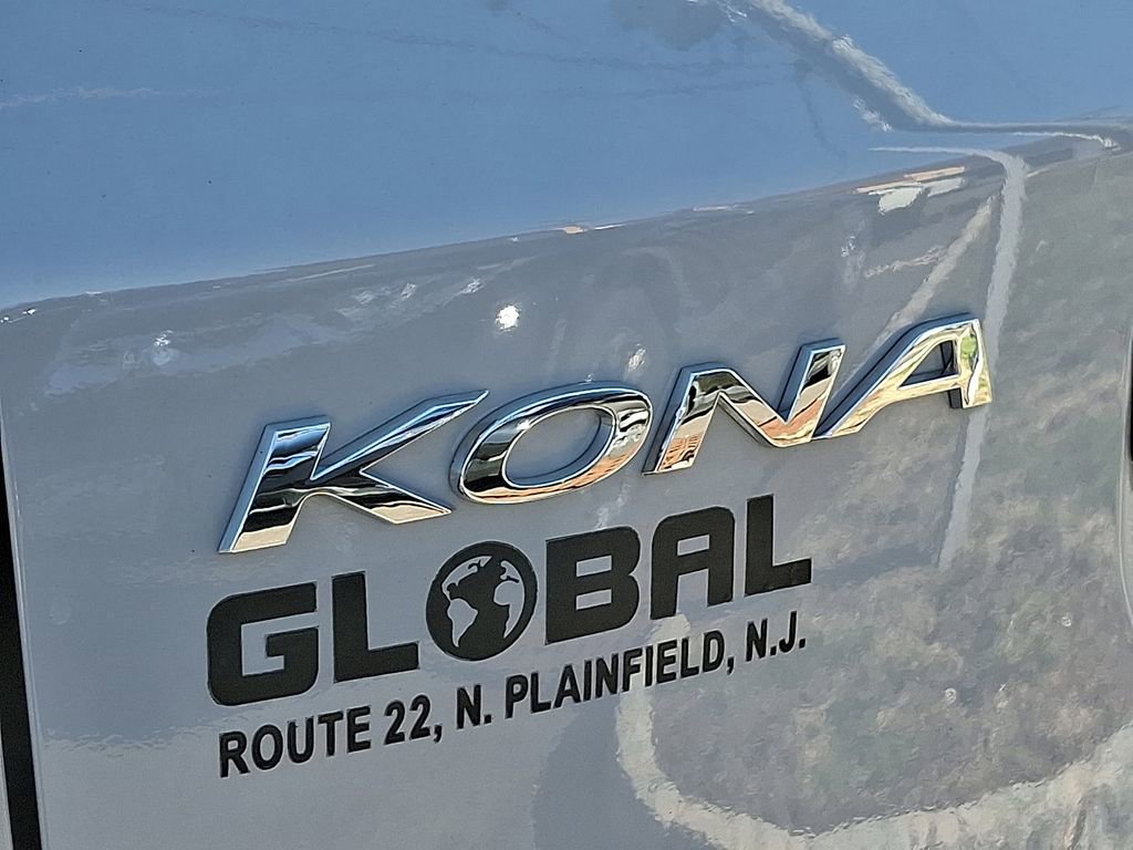 Used 2023 Hyundai Kona SE image 31