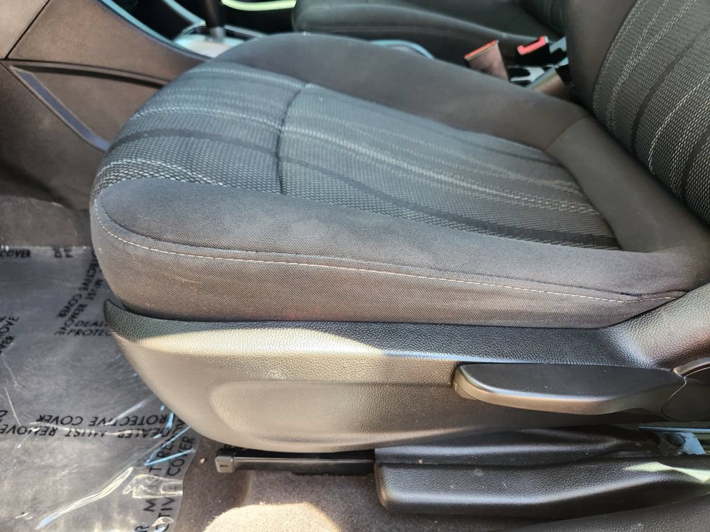 Used 2014 Chevrolet Sonic LT FWD image 16