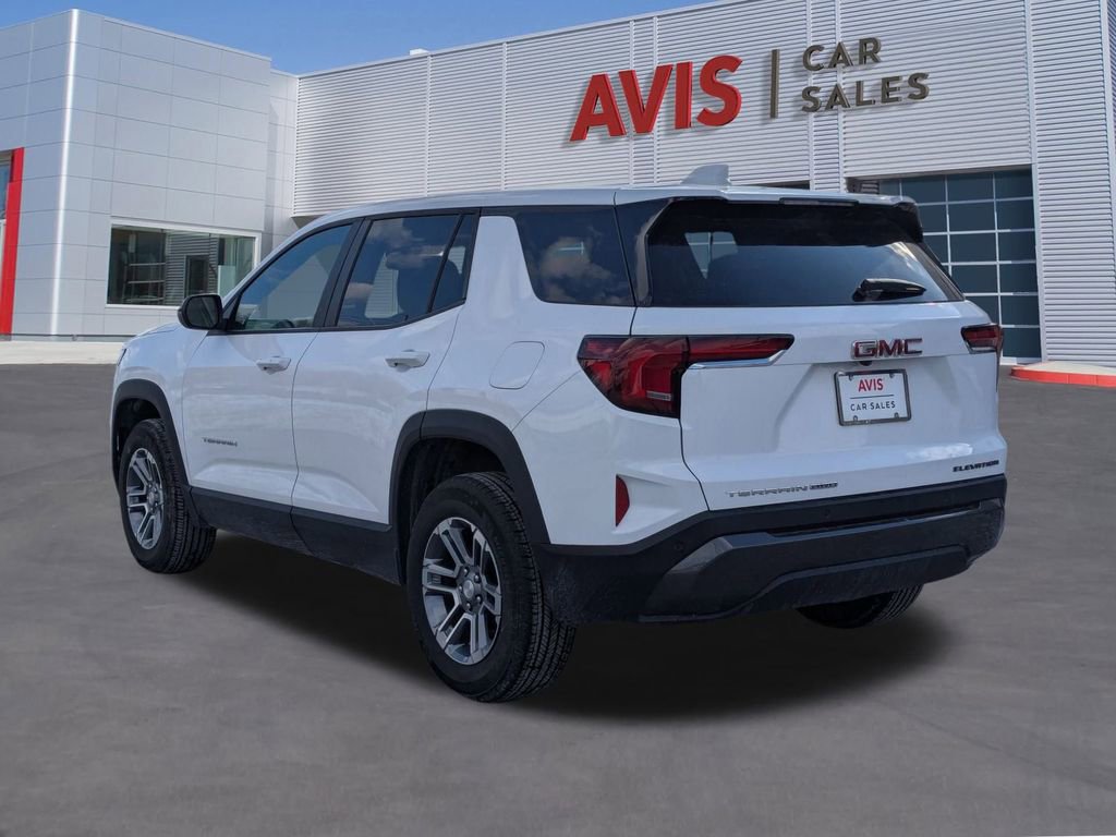 Used 2025 GMC Terrain Elevation image 3