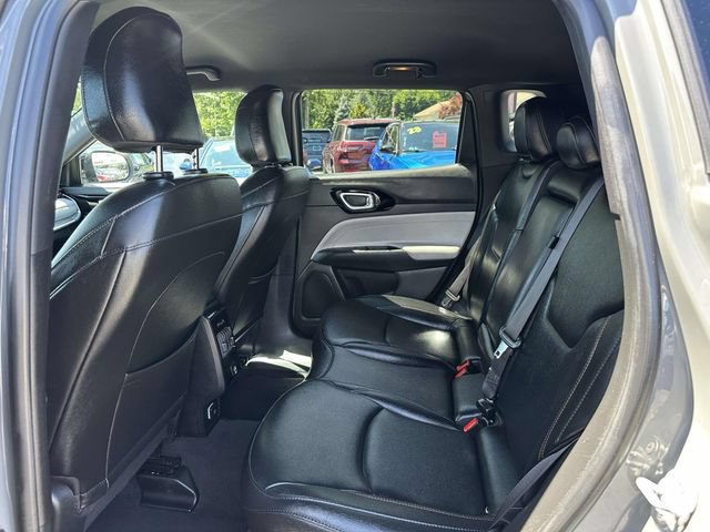Used 2024 Jeep Compass Limited AWD/4WD image 7