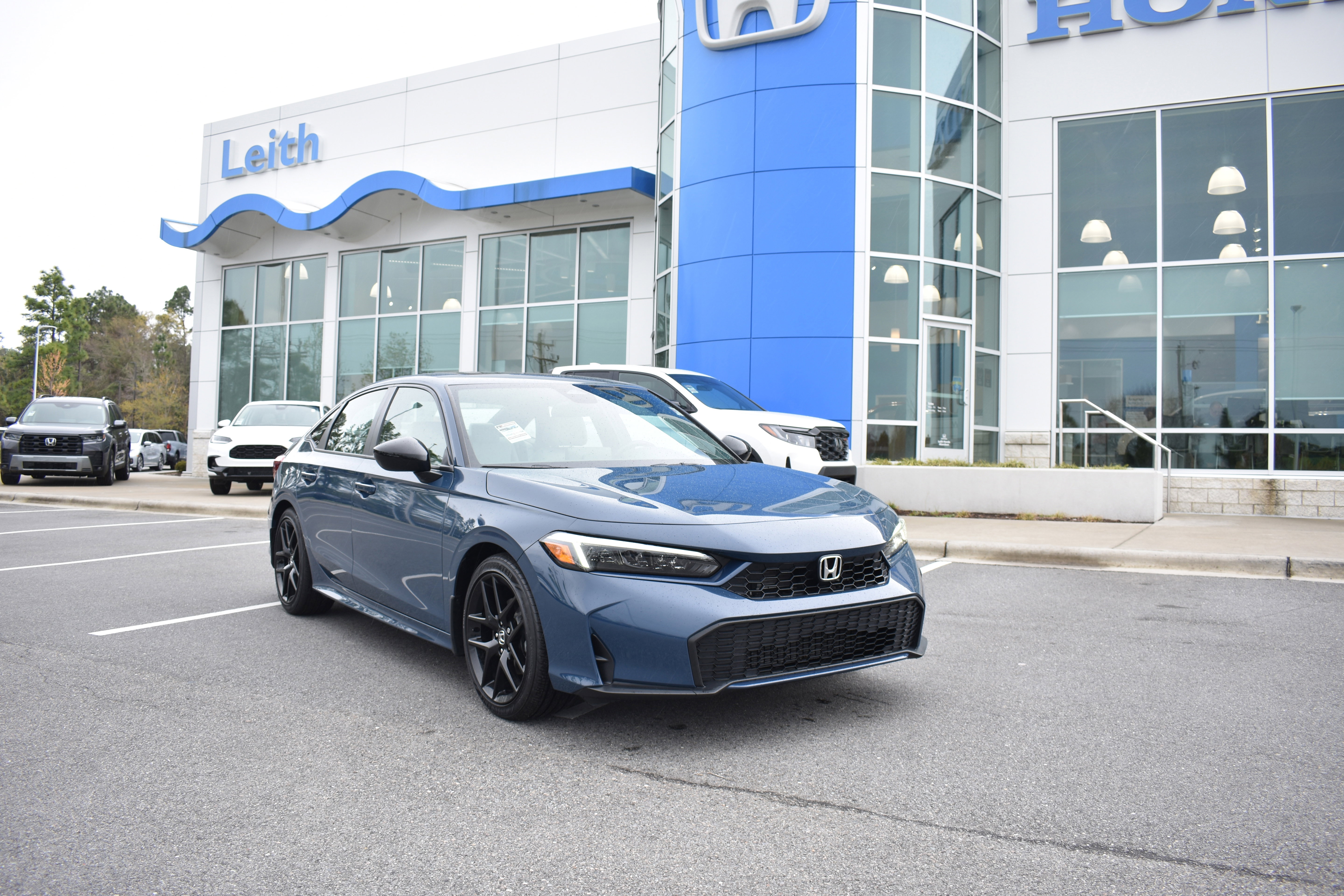 Used 2025 Honda Civic Sport image 1
