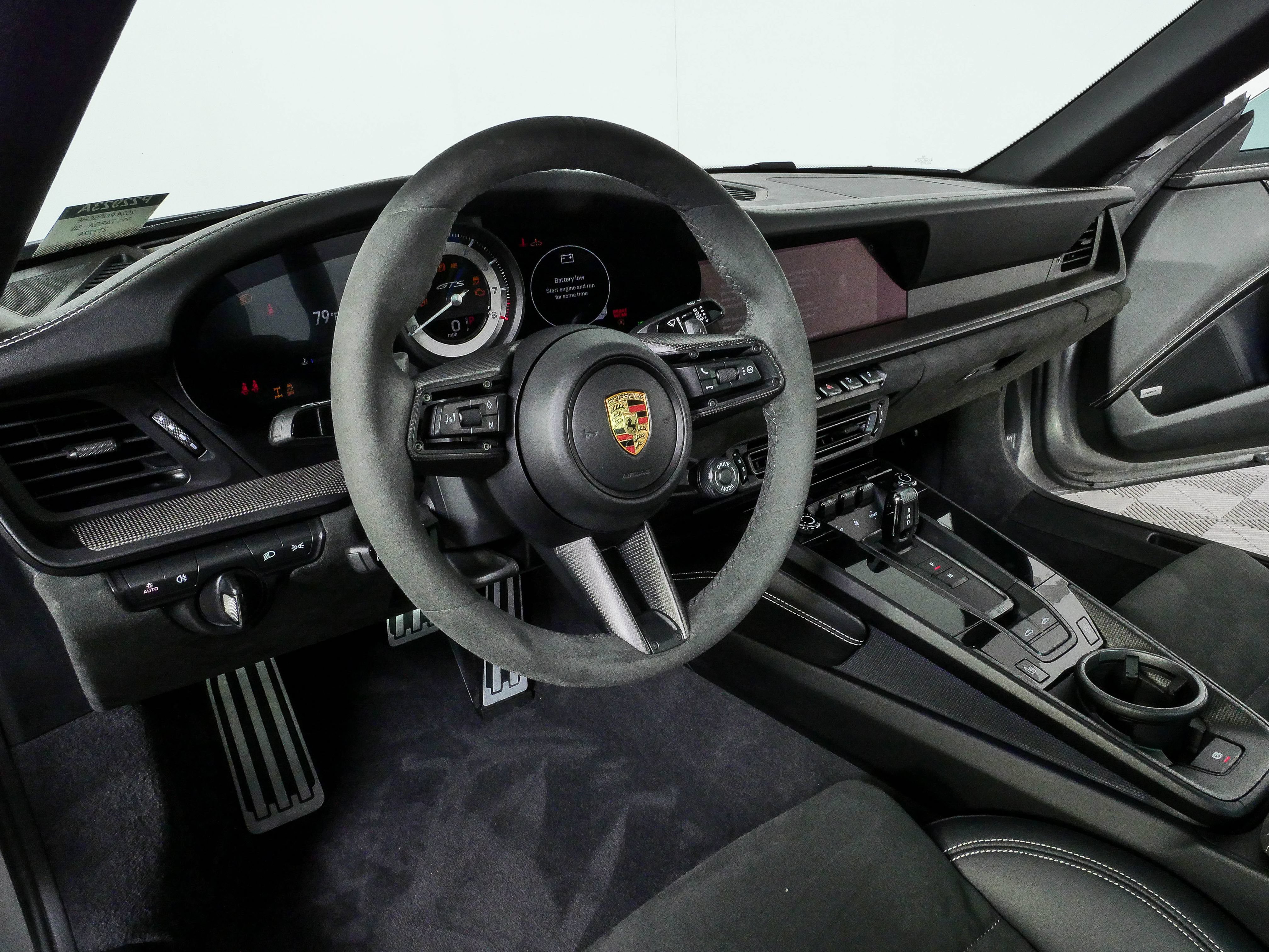 Certified 2024 Porsche 911 Targa 4 GTS w/ Premium Package AWD/4WD image 4