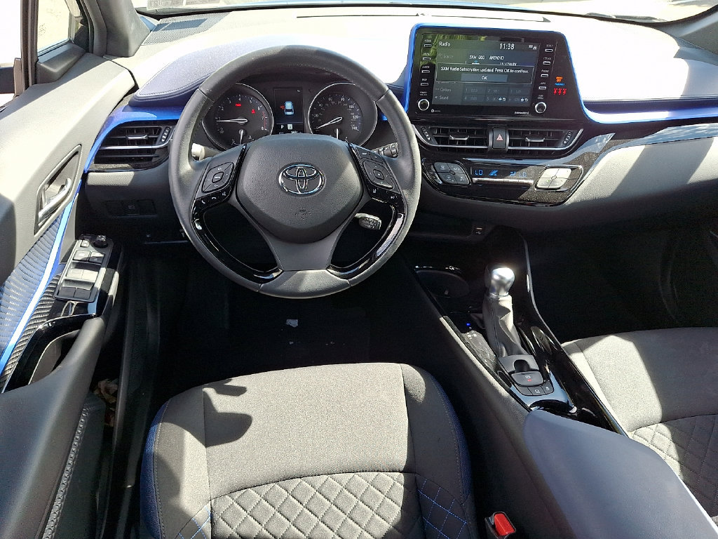 Used 2021 Toyota C-HR XLE FWD image 2