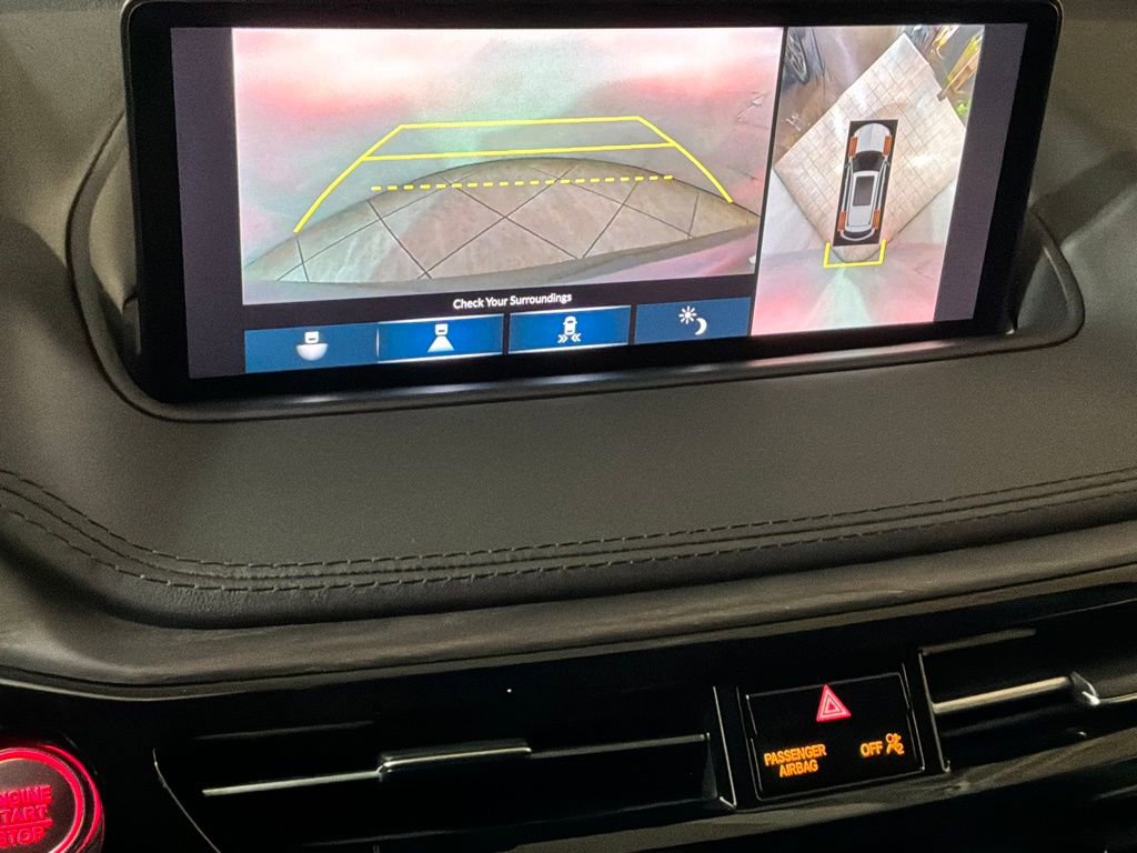 Used 2023 Acura MDX SH-AWD w/ Advance Package image 4