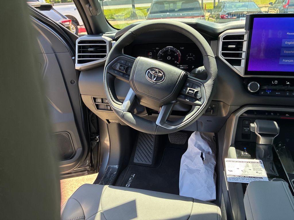 New 2026 Toyota Tundra Limited AWD/4WD image 18