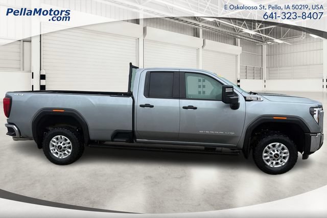 Used 2024 GMC Sierra 2500 Pro w/ Convenience Package AWD/4WD image 2