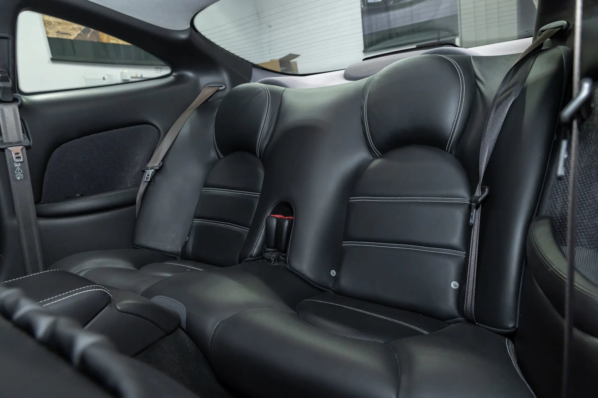 Used 2006 Jaguar XK8 Coupe image 25