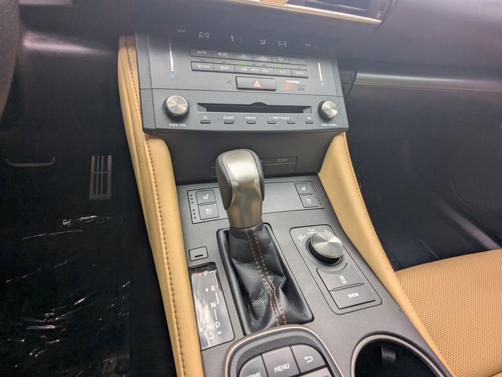 Used 2016 Lexus RC 350 RWD image 7