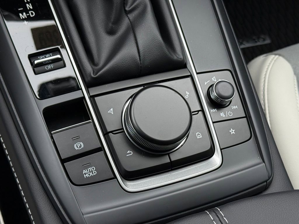 New 2026 MAZDA CX-30 Aire Edition image 18