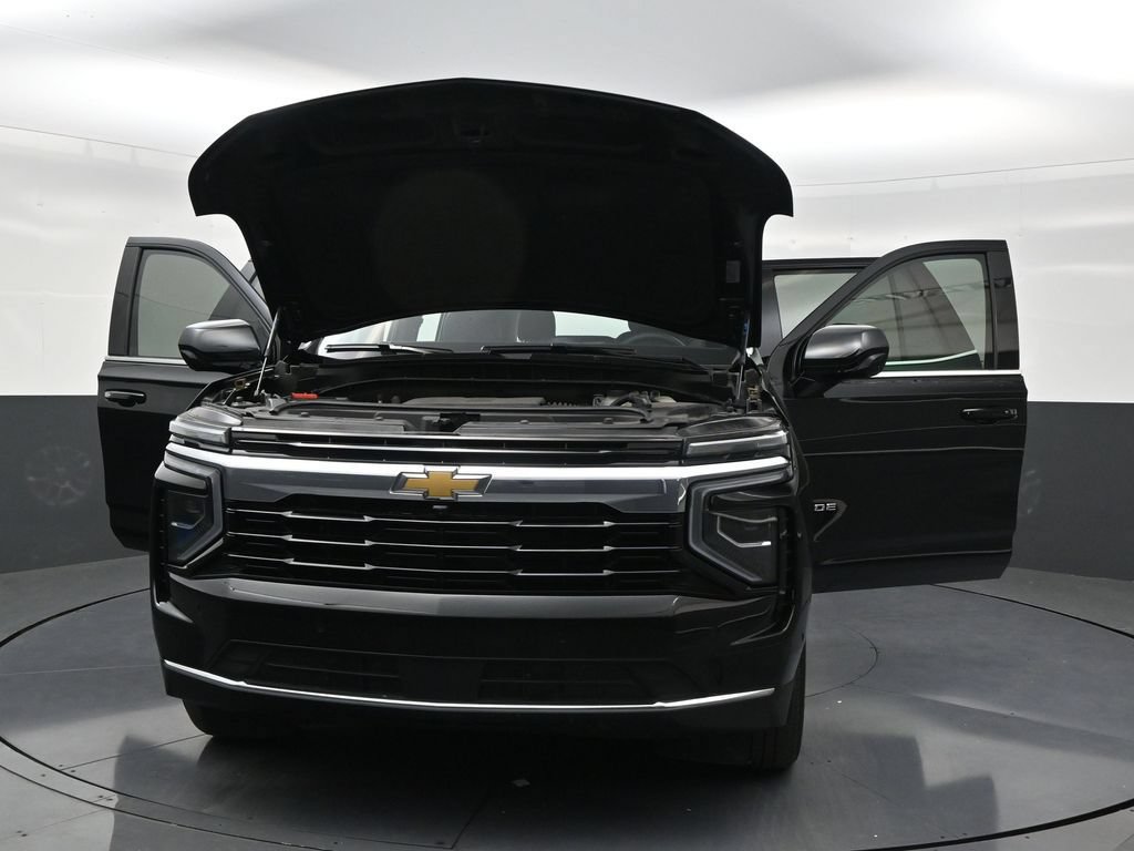 Used 2025 Chevrolet Tahoe LS RWD image 33