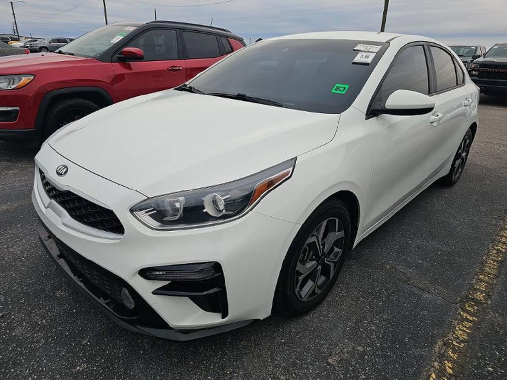 Used 2021 Kia Forte LXS image 2
