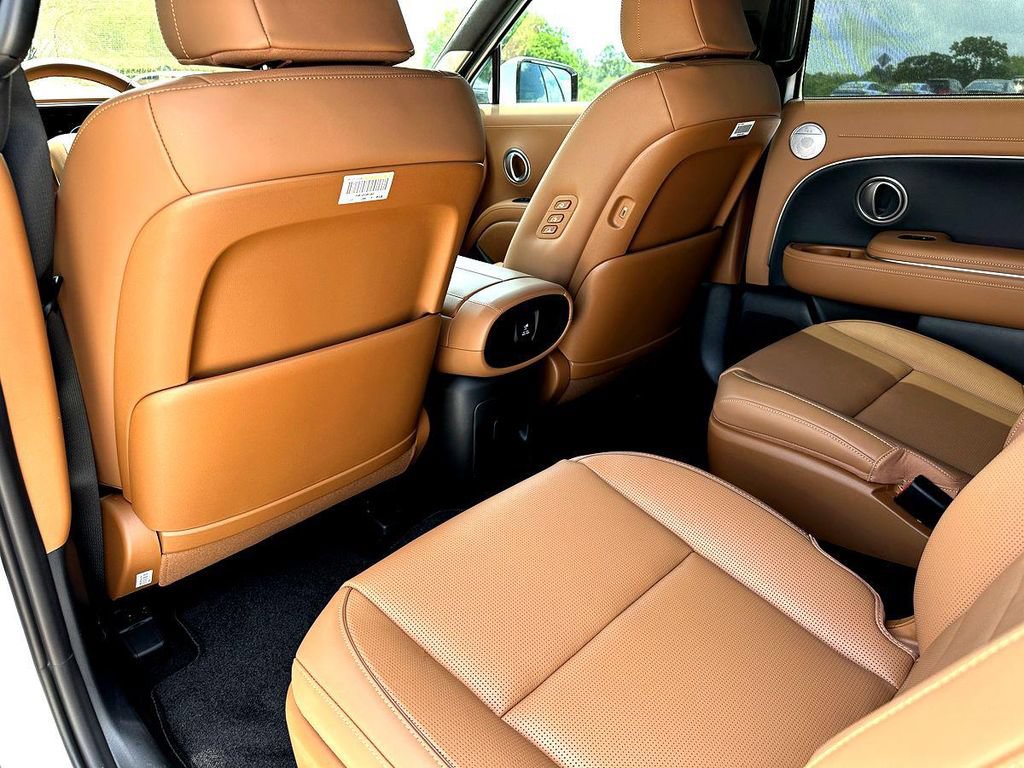 New 2026 Hyundai Palisade Calligraphy FWD image 17