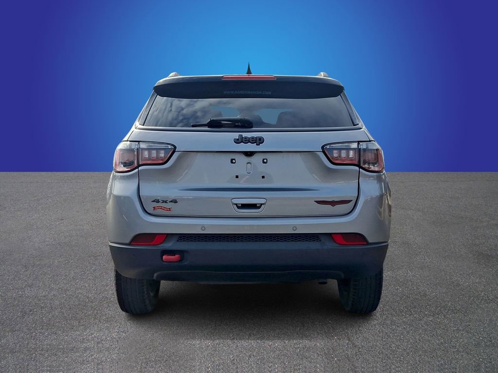 Used 2022 Jeep Compass Trailhawk image 5