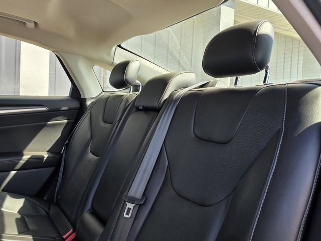 Used 2013 Ford Fusion Titanium FWD image 16